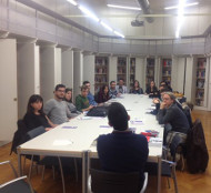 Alumnes de Periodisme Polític visiten la Biblioteca de l’ICIP