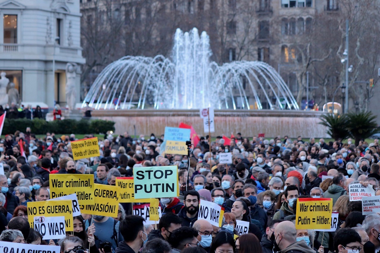 Demonstrations in Barcelona against the Russian invasion